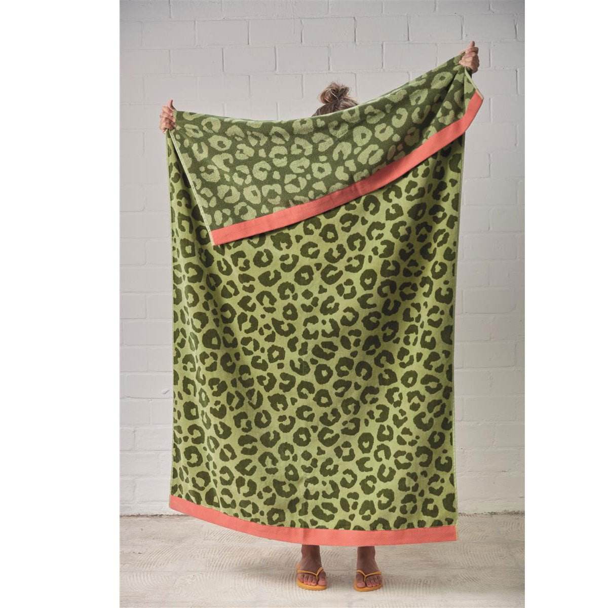 Bedding House Wildcat Green Cotton Velour Beach Towel | Outdoorium