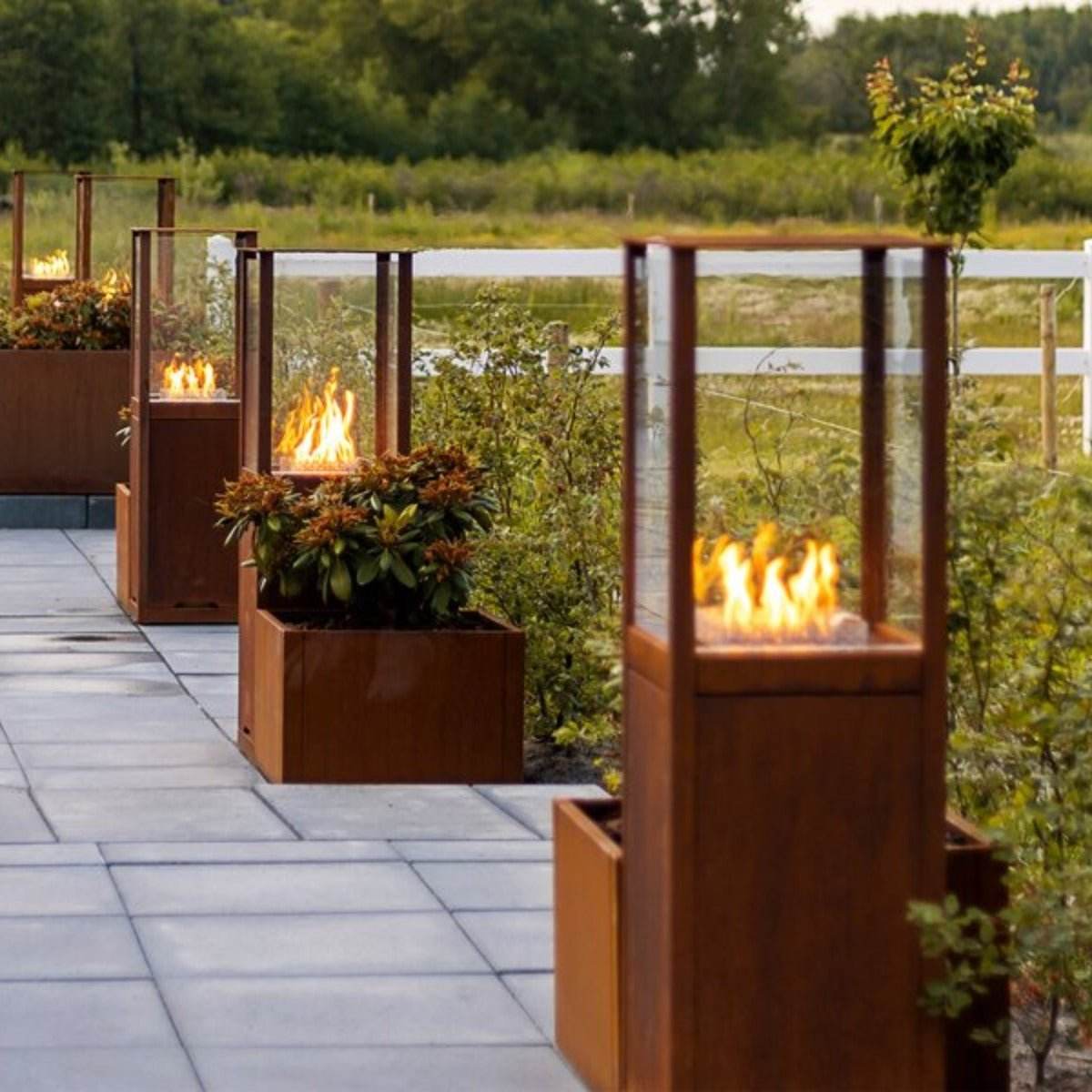 Decoflame Malmö - Outdoor Net Zero Heater | Outdoorium