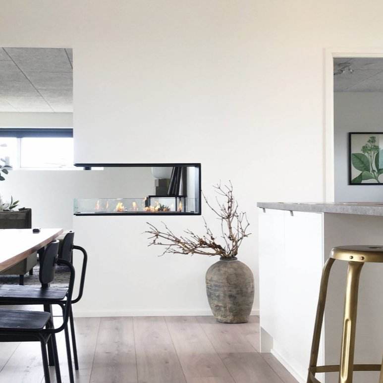 Decoflame Montreal Room Divider Net Zero Built - In Fireplace | Outdoorium