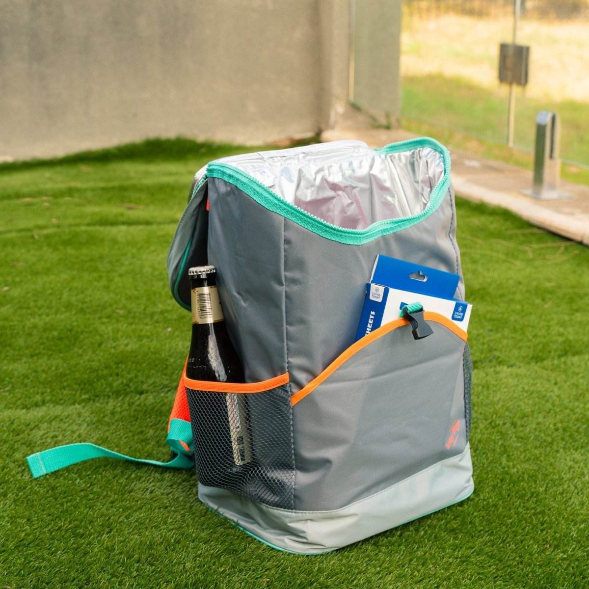 Lazy Dayz Insulated Jumbo Cooler Backpack | Outdoorium
