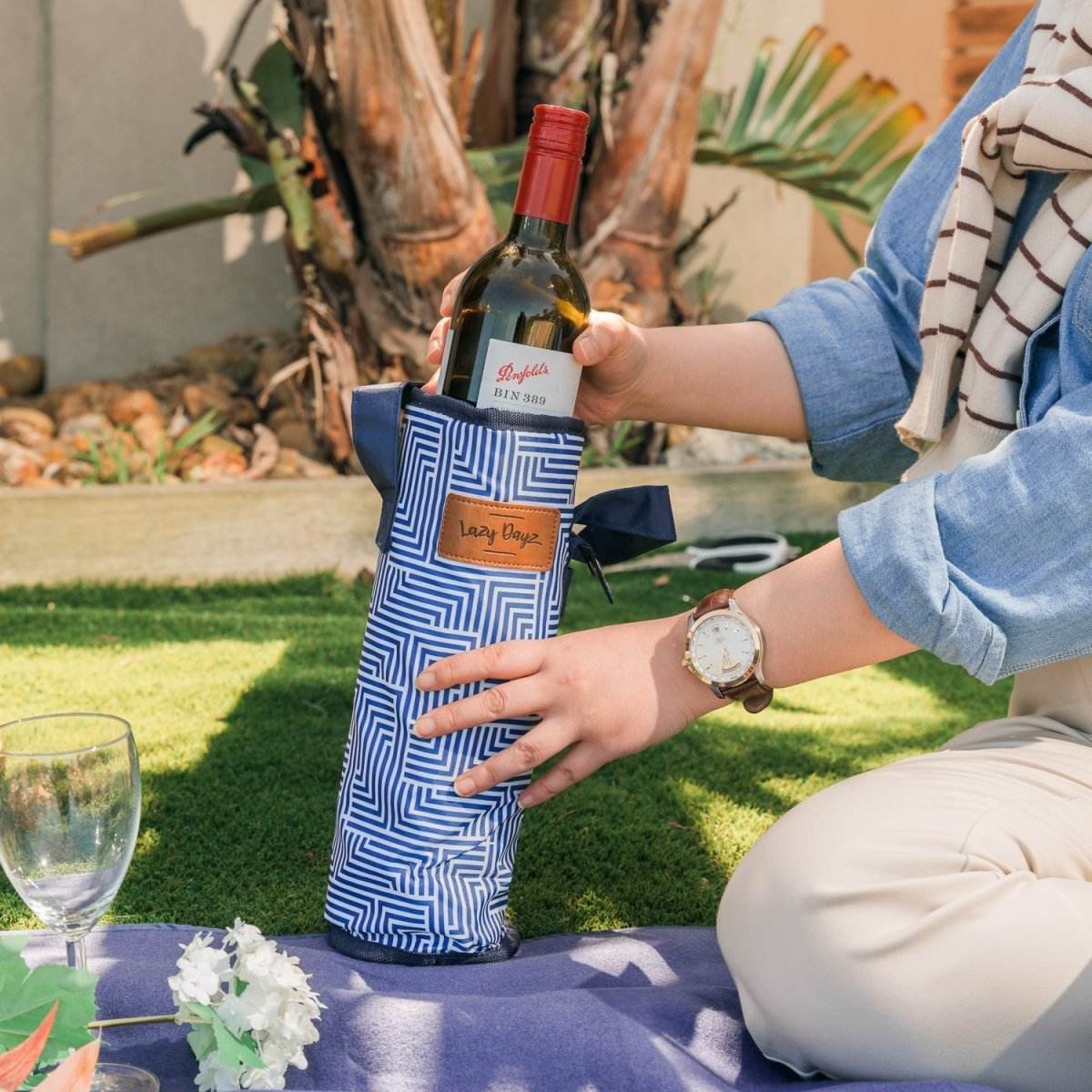 Lazy Dayz Insulated Wine Bottle Tote - Makena | Outdoorium