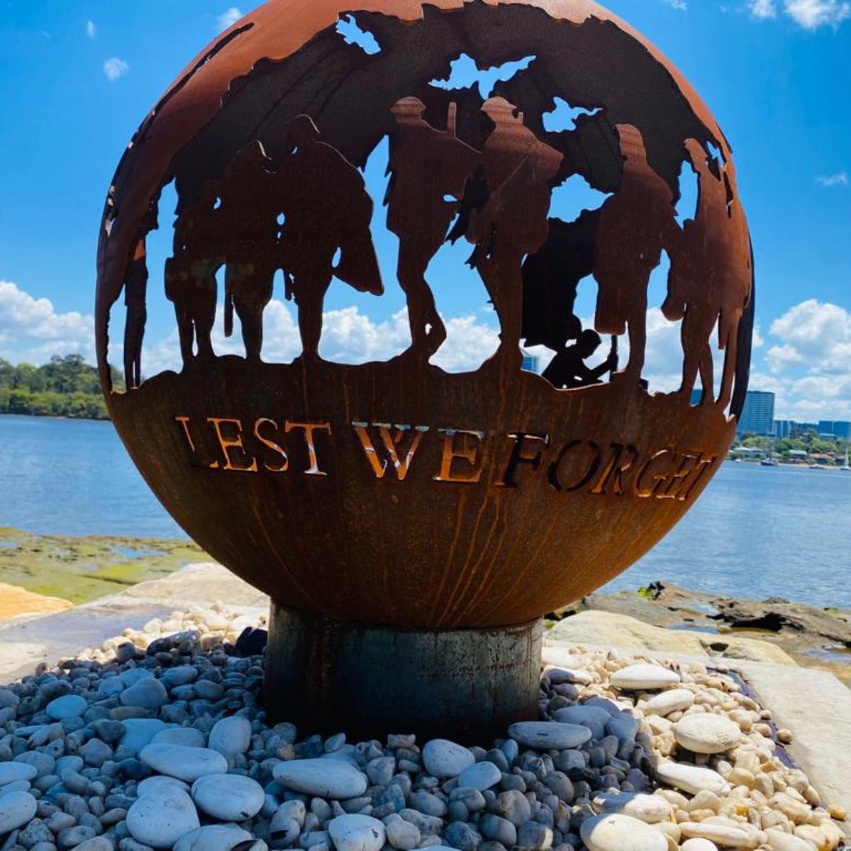 Anzacs "Lest We Forget" Cast Iron Fire Pit 80cm | Outdoorium