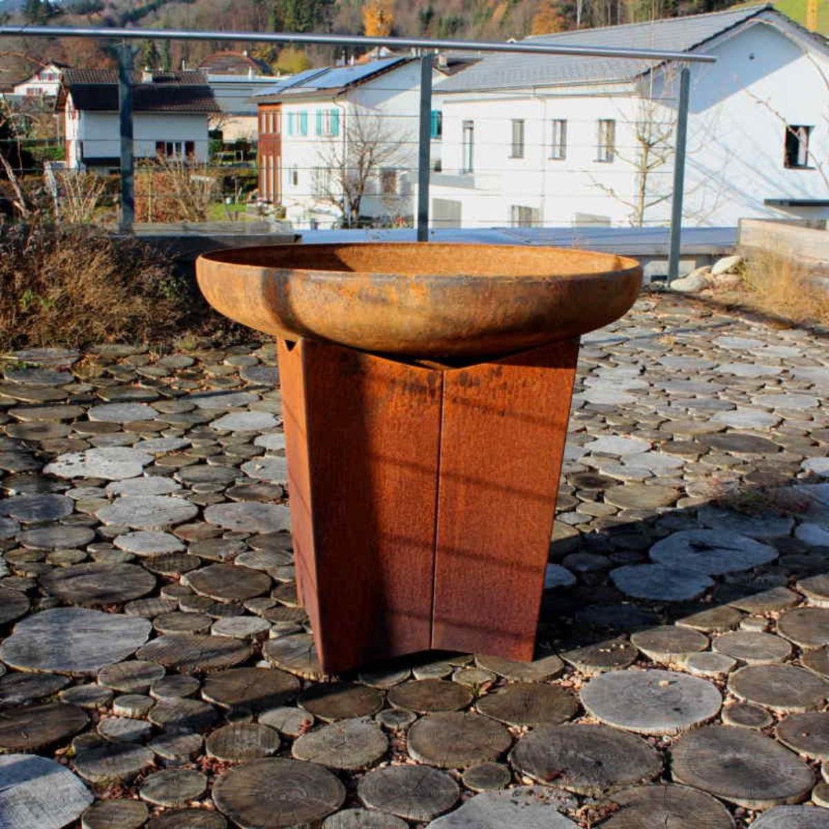 Goanna Fire Pit 65cm | Outdoorium