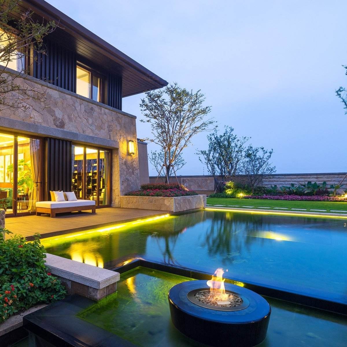 Planika Galio Outdoor Gas Fire Pit Insert Automatic | Outdoorium