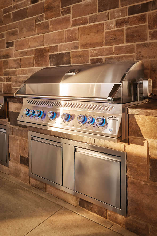 Napoleon Built-In 700 Series 44" Gas BBQ