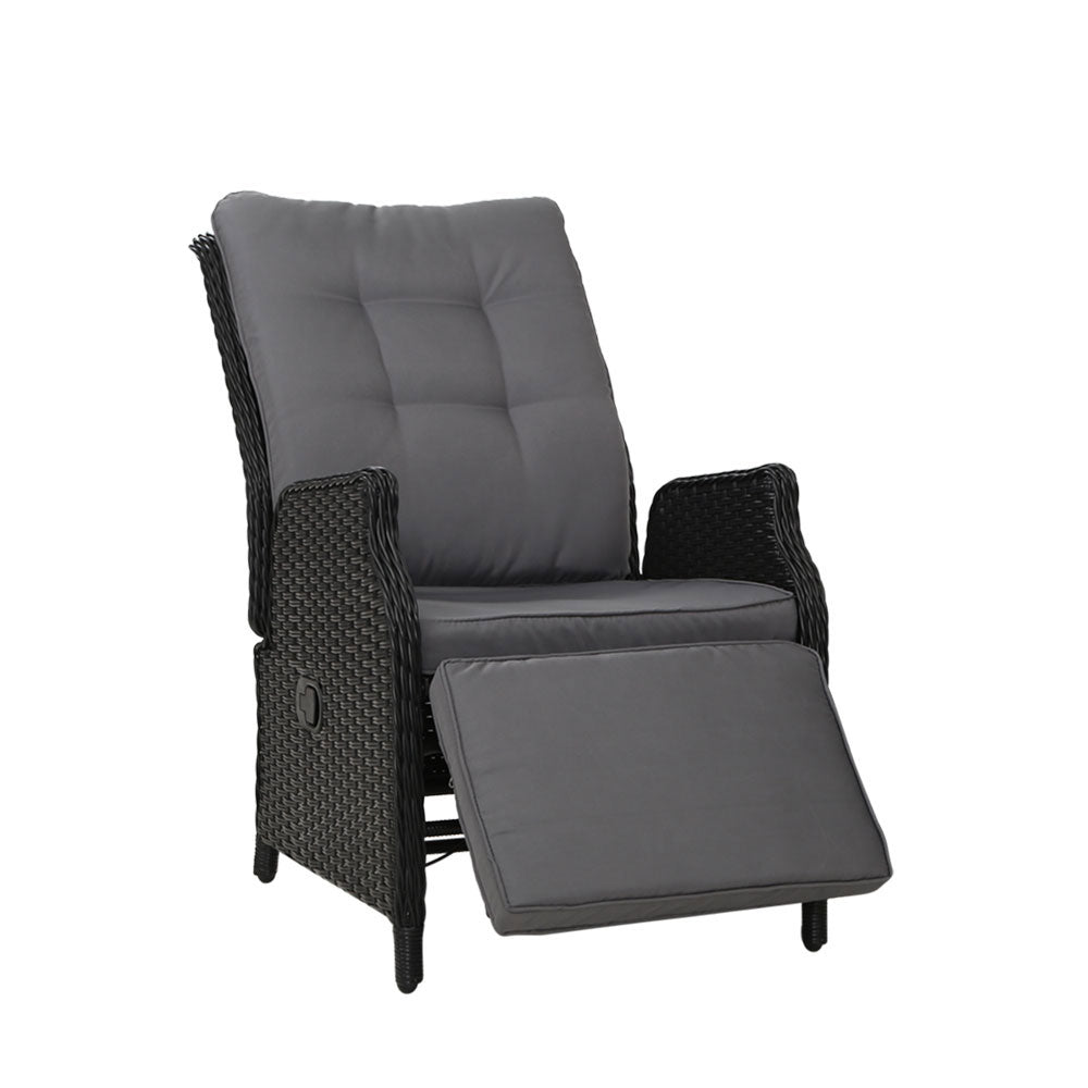 1-Piece Wicker Recliner – Gardeon Black