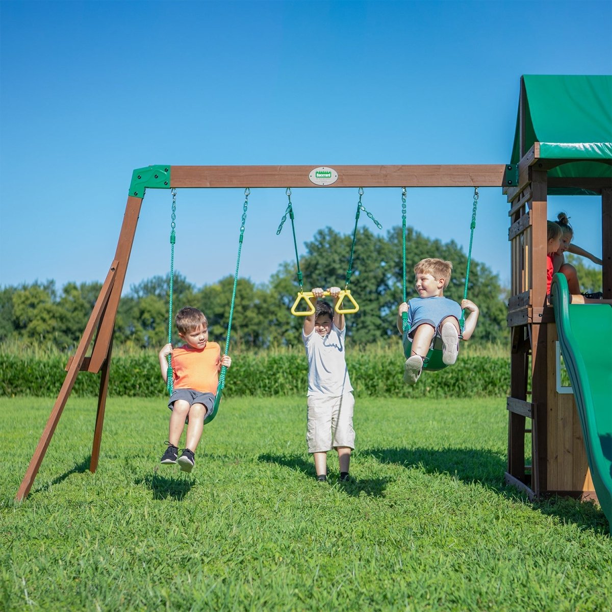 Backyard Discovery Lakewood Play Centre - Outdoorium