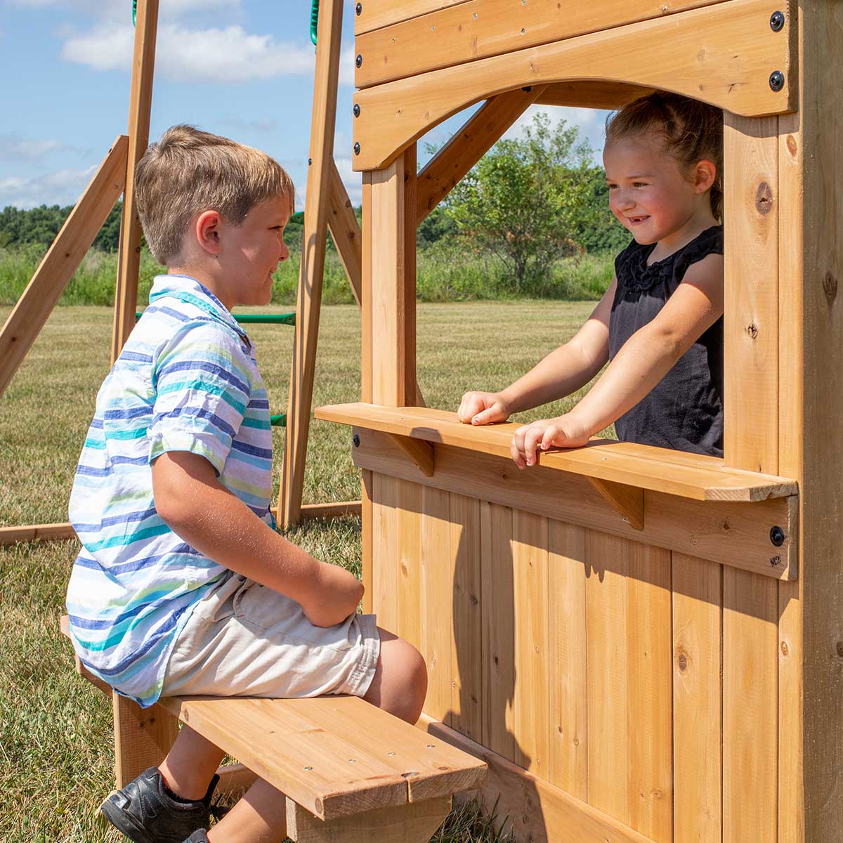 Backyard Discovery Montpelier Play Centre Set - Outdoorium