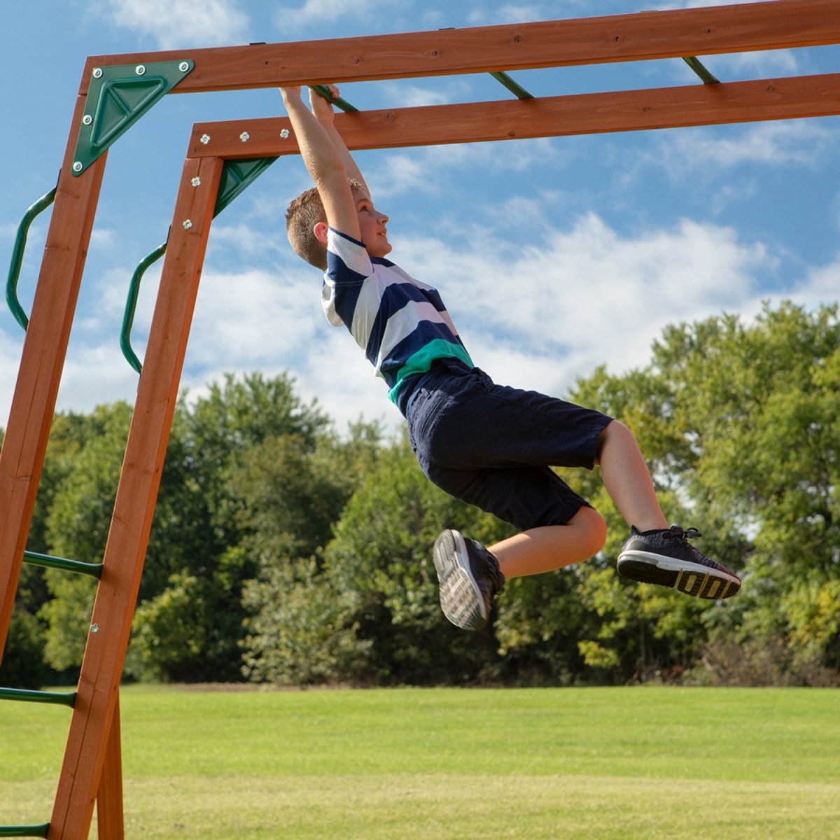 Backyard Discovery Skyfort II Play Centre - Outdoorium