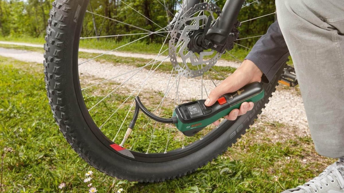 Bosch Electric Bike Pump/Air Pump/Mini Compressor EasyPump | Outdoorium