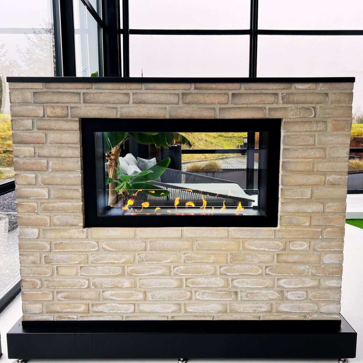 Decoflame Montreal Clear Net Zero Built - In Fireplace For Indoor and Outdoor - Outdoorium