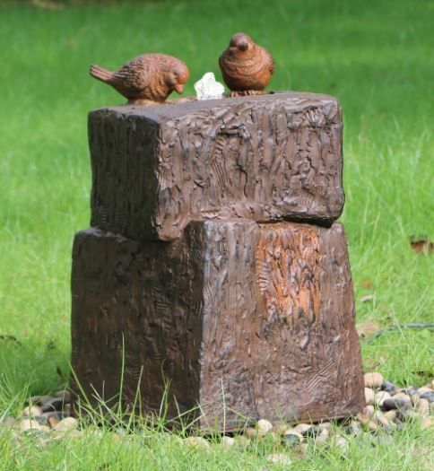 Dicky Bird Fountain with LED - Outdoorium