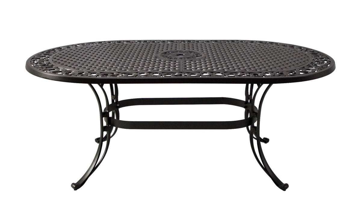 Fiji oval dining table - Outdoorium