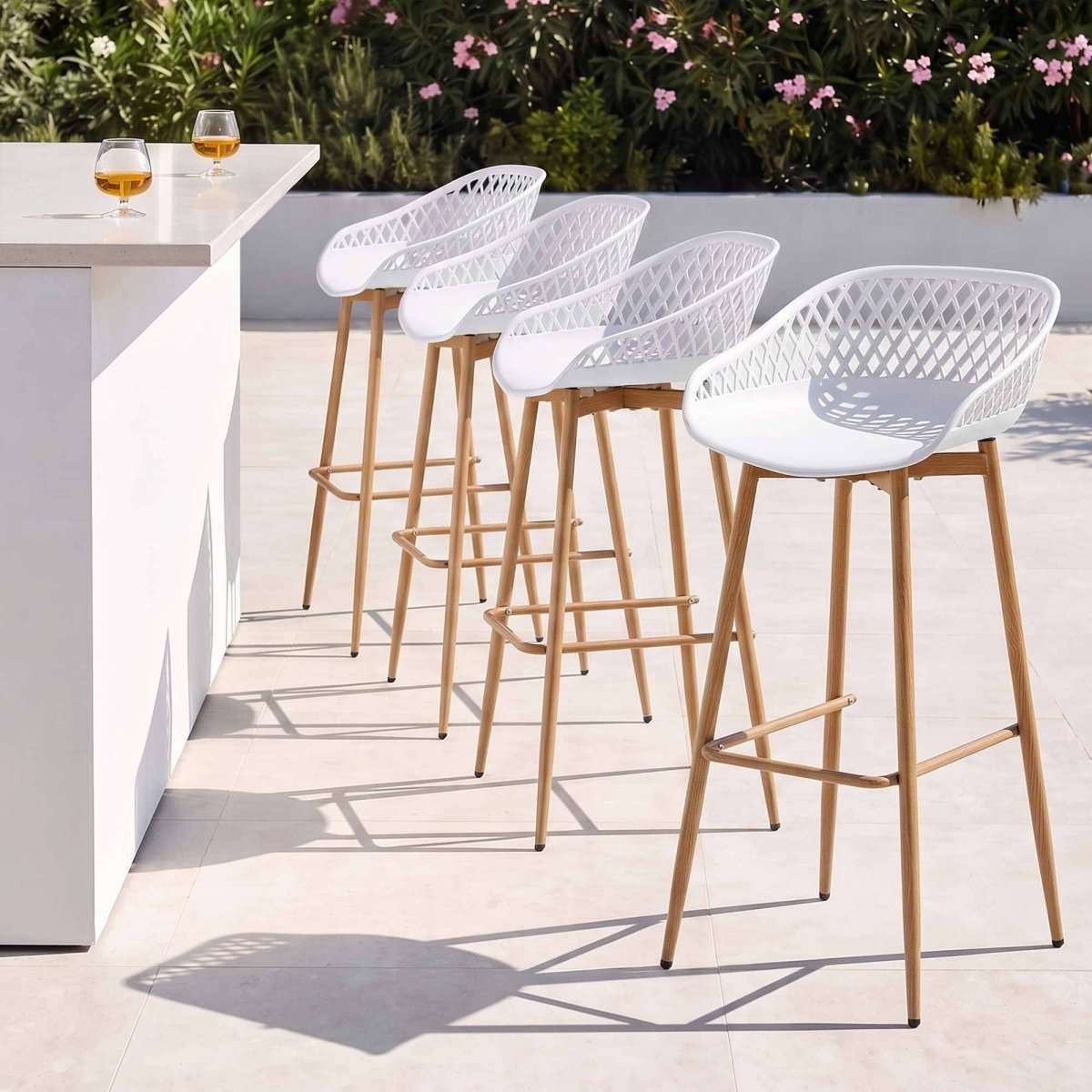 Gardeon 4-Piece Outdoor Bar Stools Plastic Metal Dining Chair Balcony White | Furniture > Bar Stools & Chairs > Table & Bar Stools