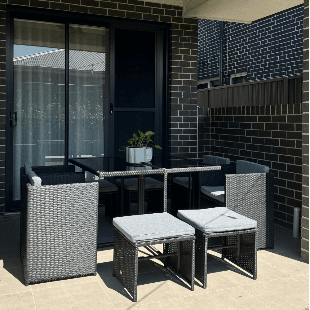 Horrocks 8 Seater Outdoor Dining Set - Black | Outdoorium