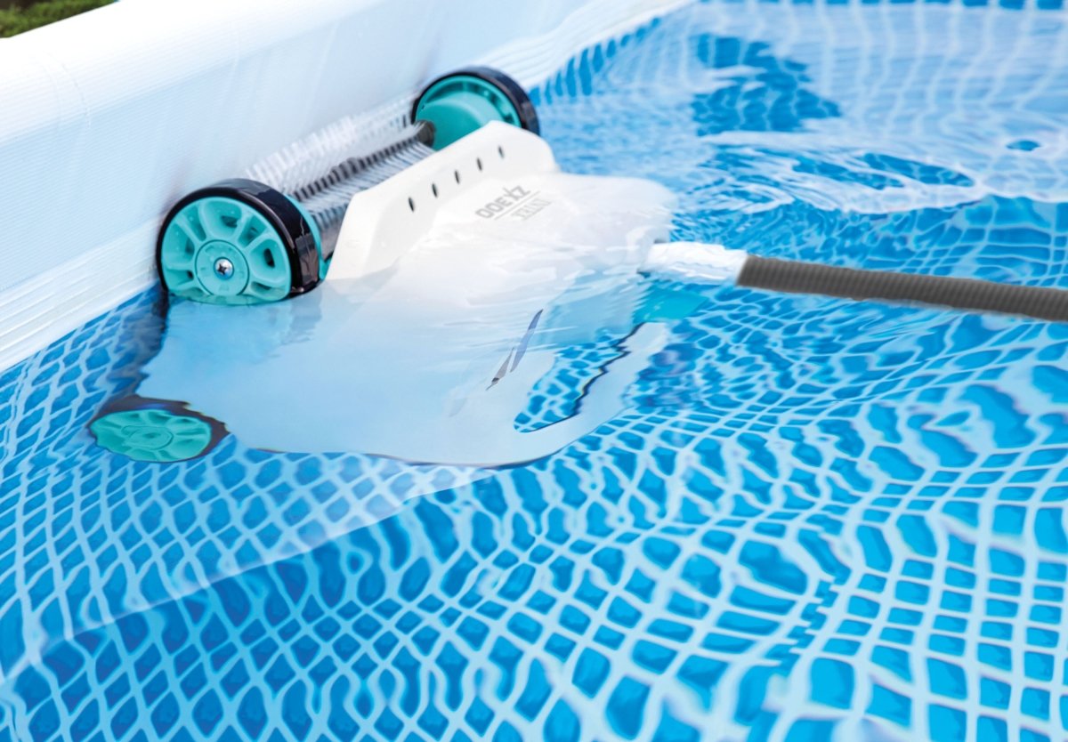 Intex Auto Above Ground Pool Cleaner Deluxe 28005 | Outdoorium