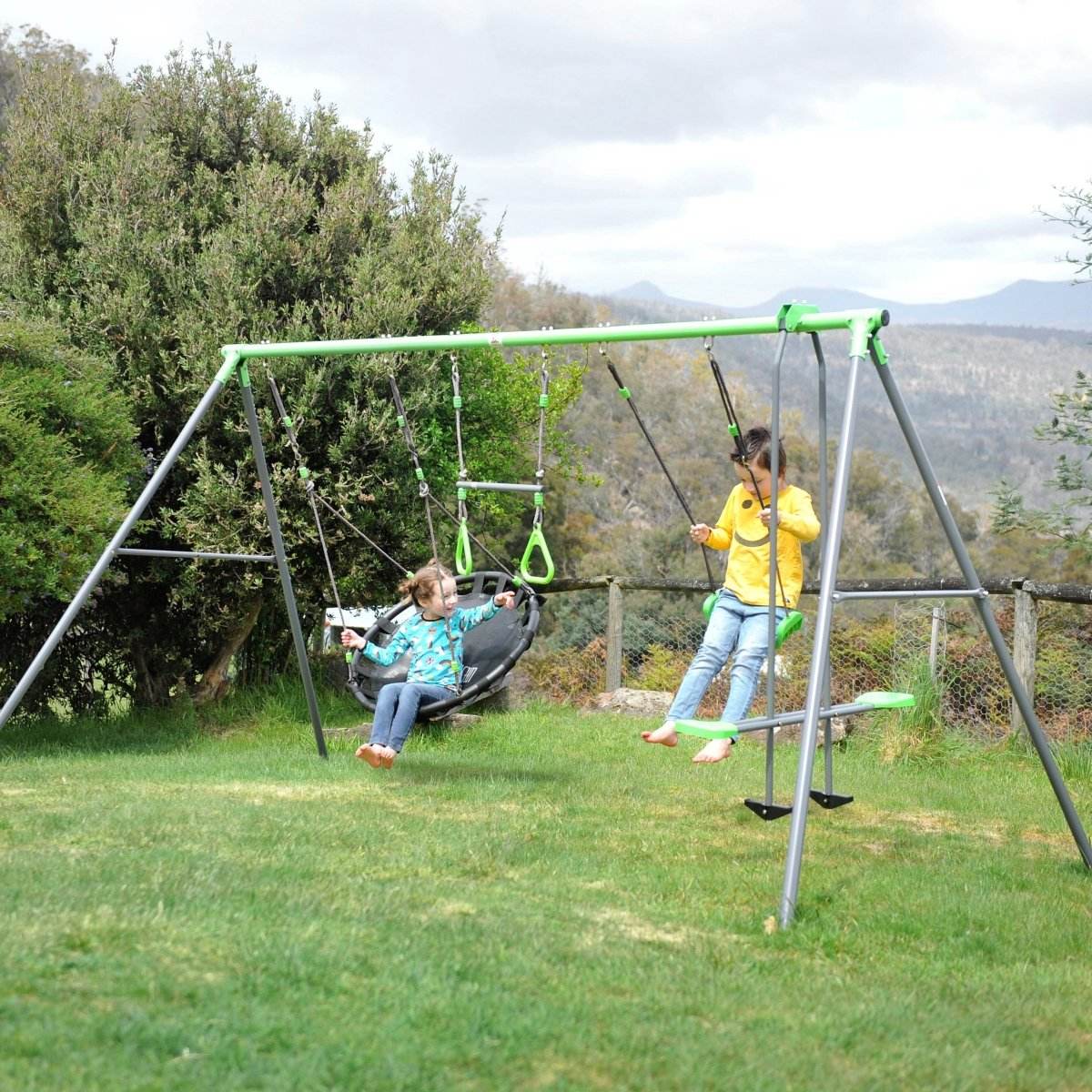 Lifespan Kids Lynx 4 Station Swing Set | Outdoorium