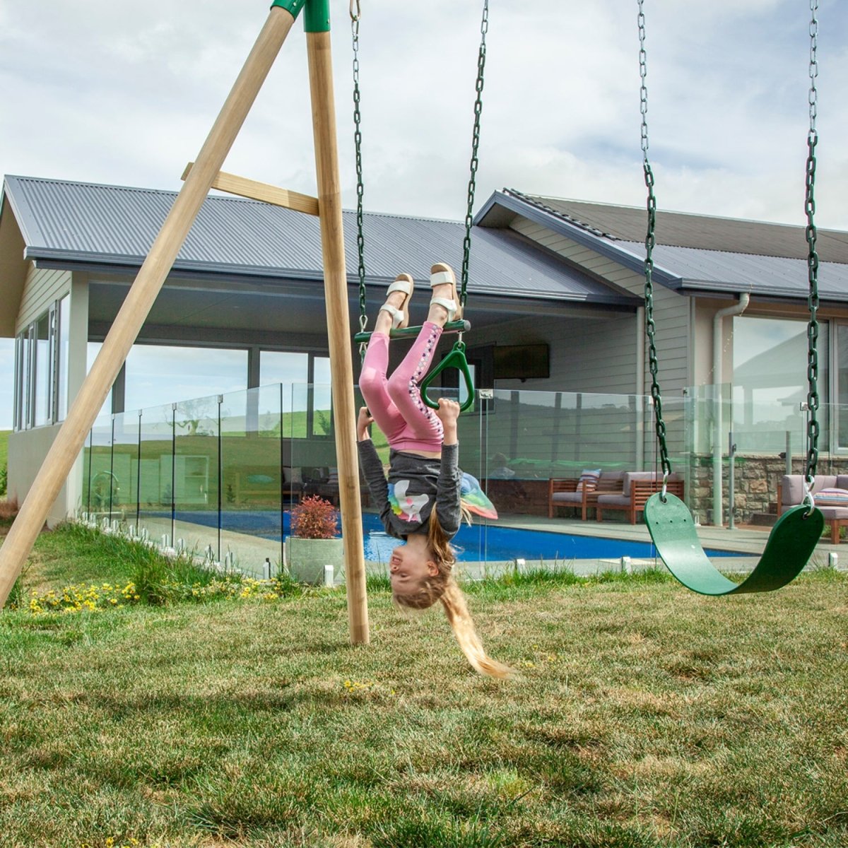 Lifespan Kids Wesley Swing Set - Outdoorium