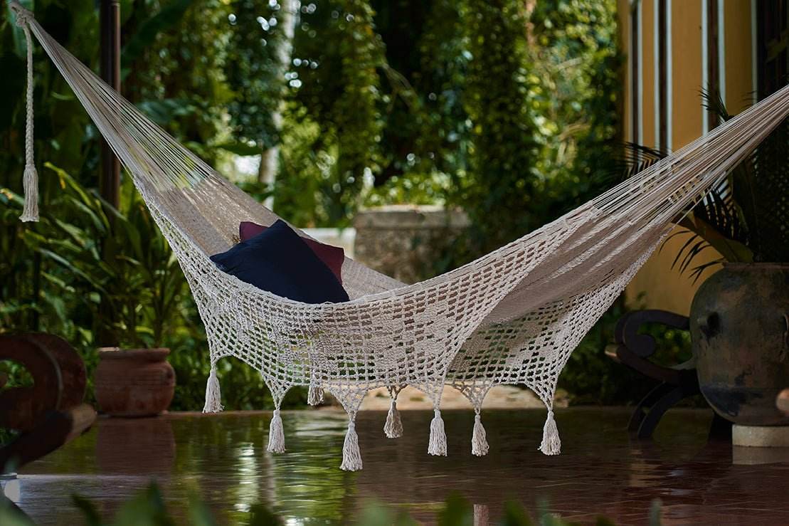Outdoor undercover cotton Mayan Legacy hammock with hand crocheted tassels Queen Size Marble Colour | Outdoorium