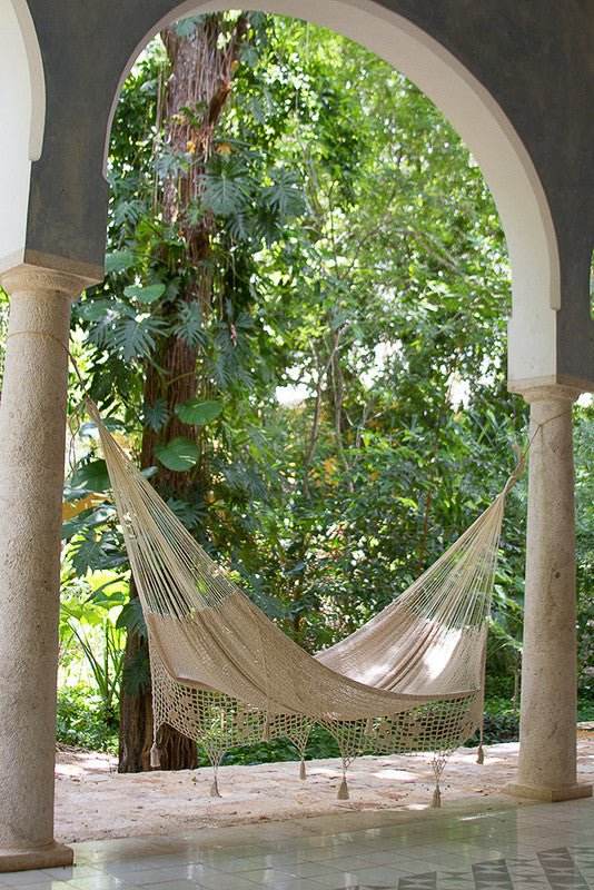 Outdoor undercover cotton Mayan Legacy hammock with hand crocheted tassels Queen Size Marble Colour | Outdoorium
