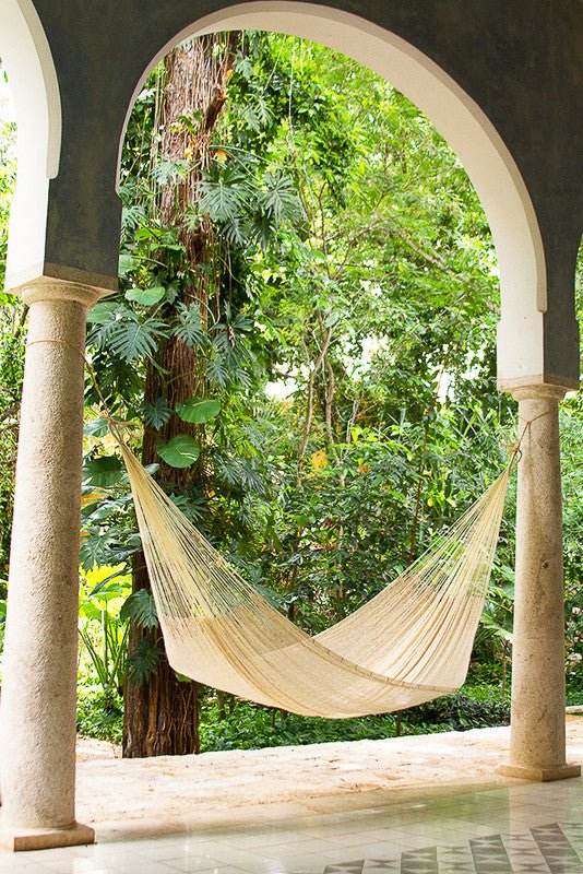 The out and about Mayan Legacy hammock Doble Size in Cream colour - Outdoorium