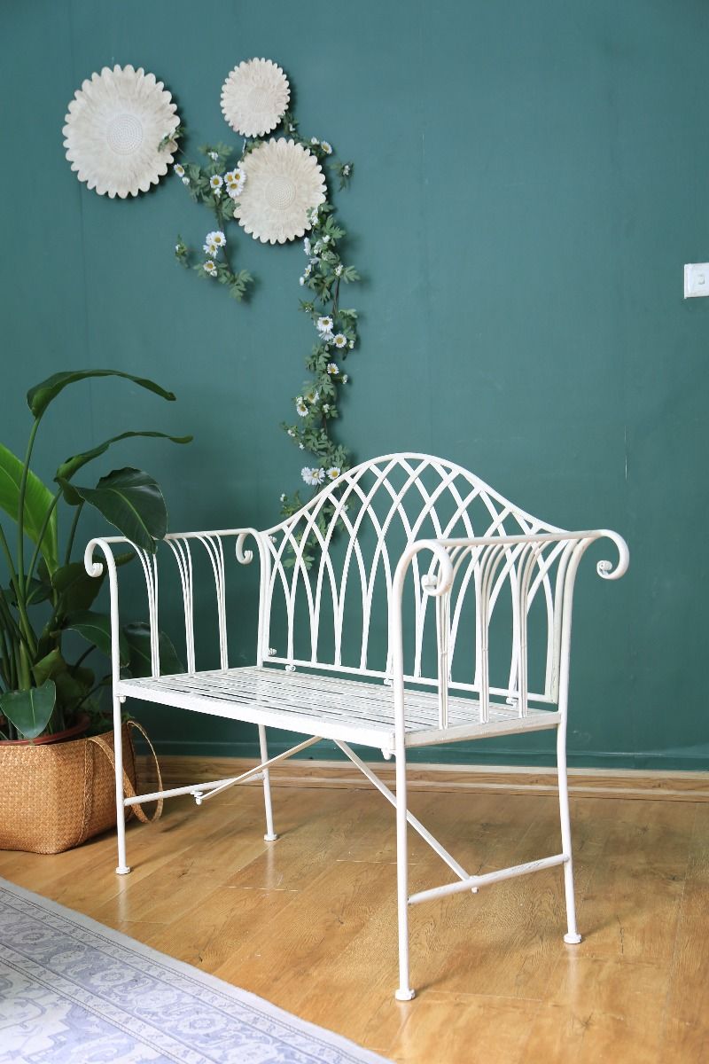 White Lavinia Iron Outdoor Bench | Outdoorium