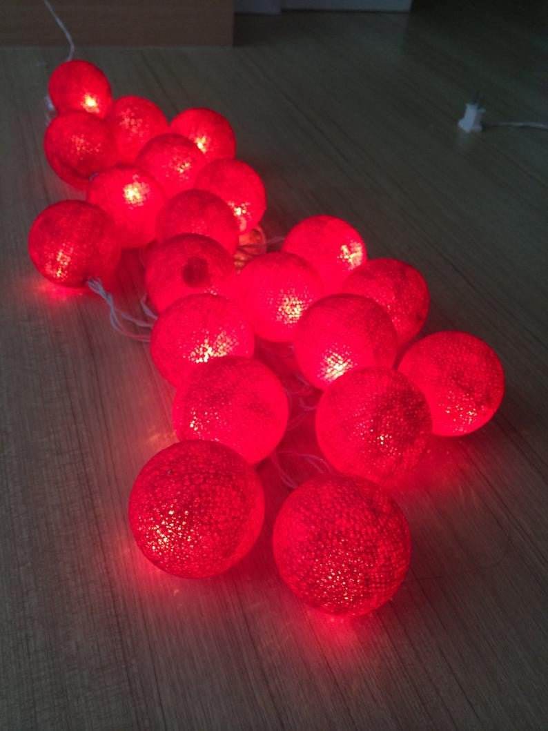 1 Set of 20 LED Red 5cm Cotton Ball Battery Powered String Lights Christmas Gift Home Wedding Party Bedroom Decoration Outdoor Indoor Table Centrepiece - Outdoorium