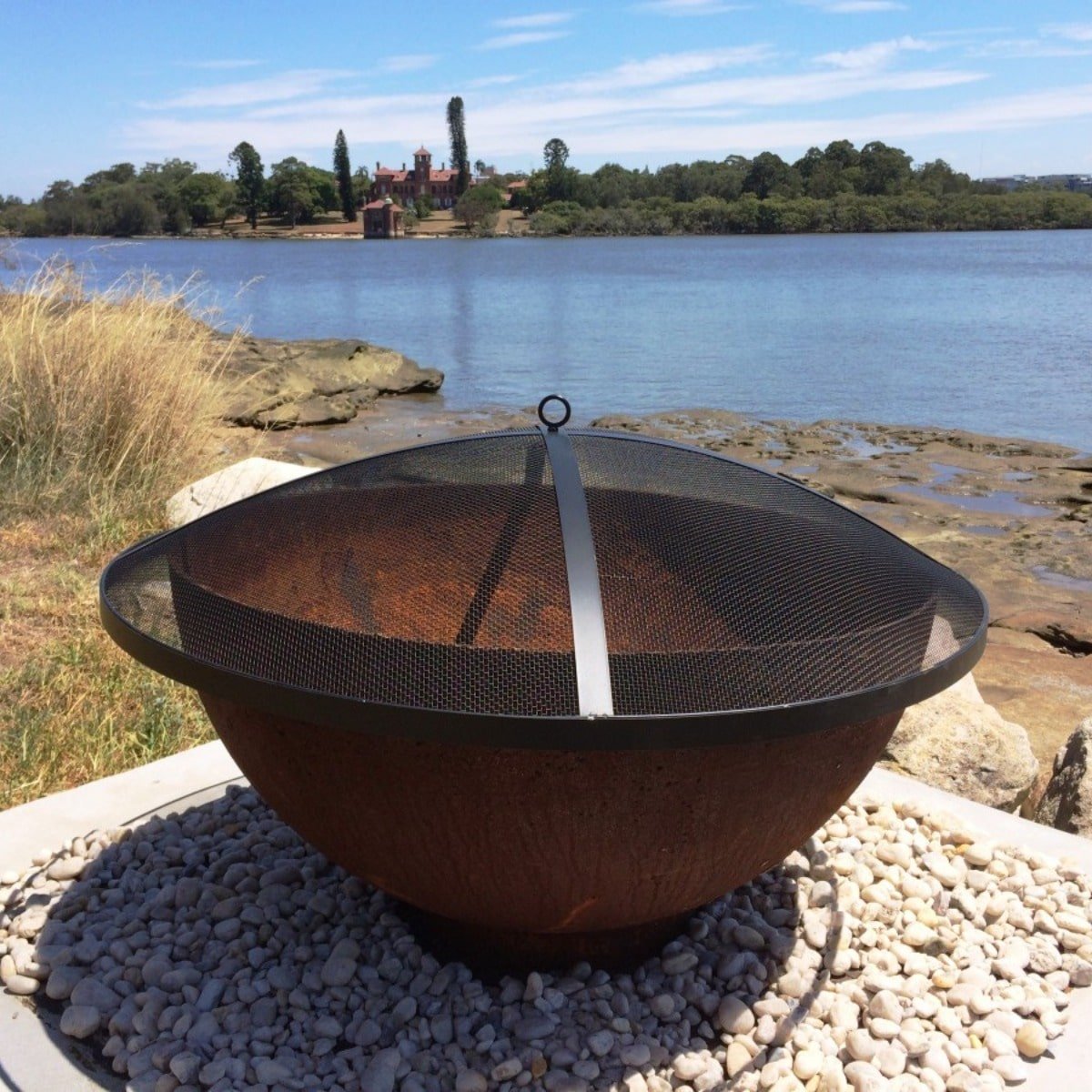 Fire Pit Ember Screen | 3 sizes - Outdoorium