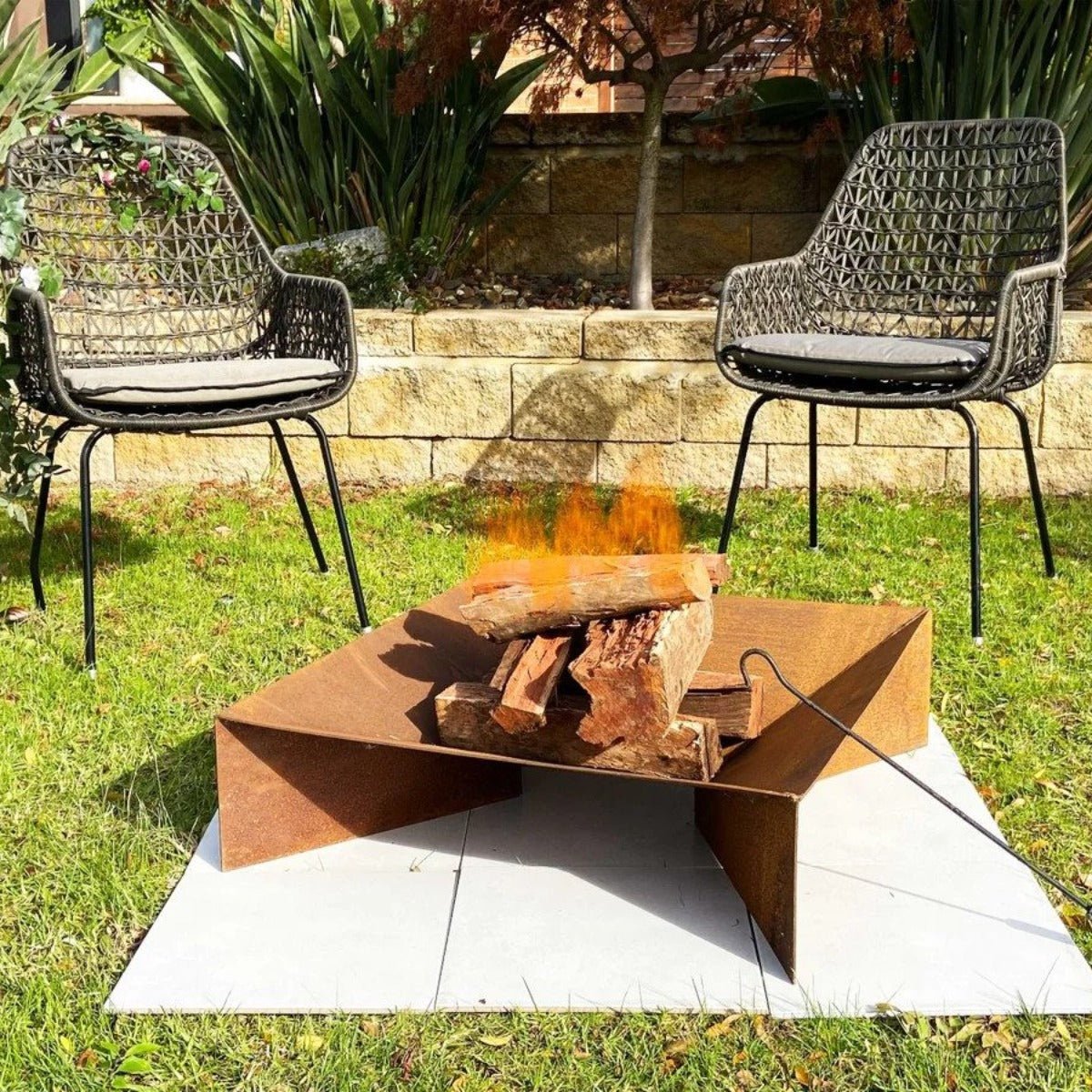 Firepit with Ash Tray with 0.11 Mild Steel" - Outdoorium