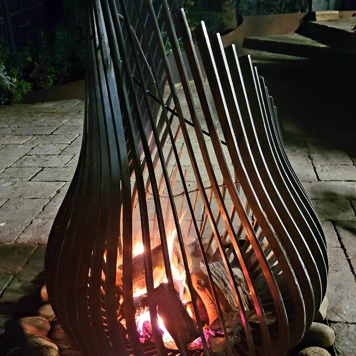 Freya Sculpture Fire Pit | Outdoorium