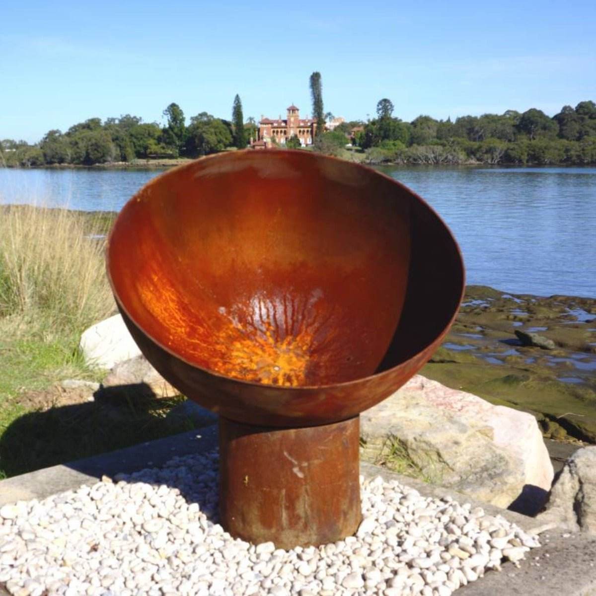 Goblet Cast Iron Fire Pit - Outdoorium