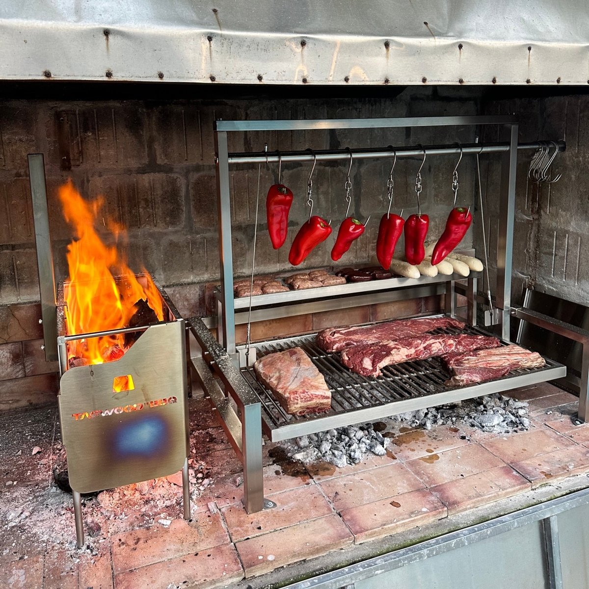 Tagwood BBQ Insert Style Argentine Santa Maria Wood Fire &amp; Charcoal Grill without firebricks | BBQ09SS - Outdoorium