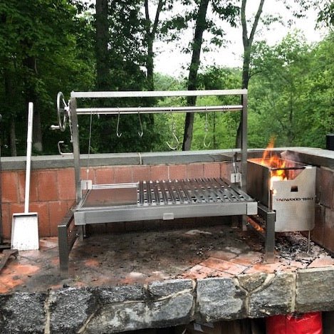 Tagwood BBQ Insert Style Argentine Santa Maria Wood Fire &amp; Charcoal Grill without firebricks | BBQ09SS - Outdoorium