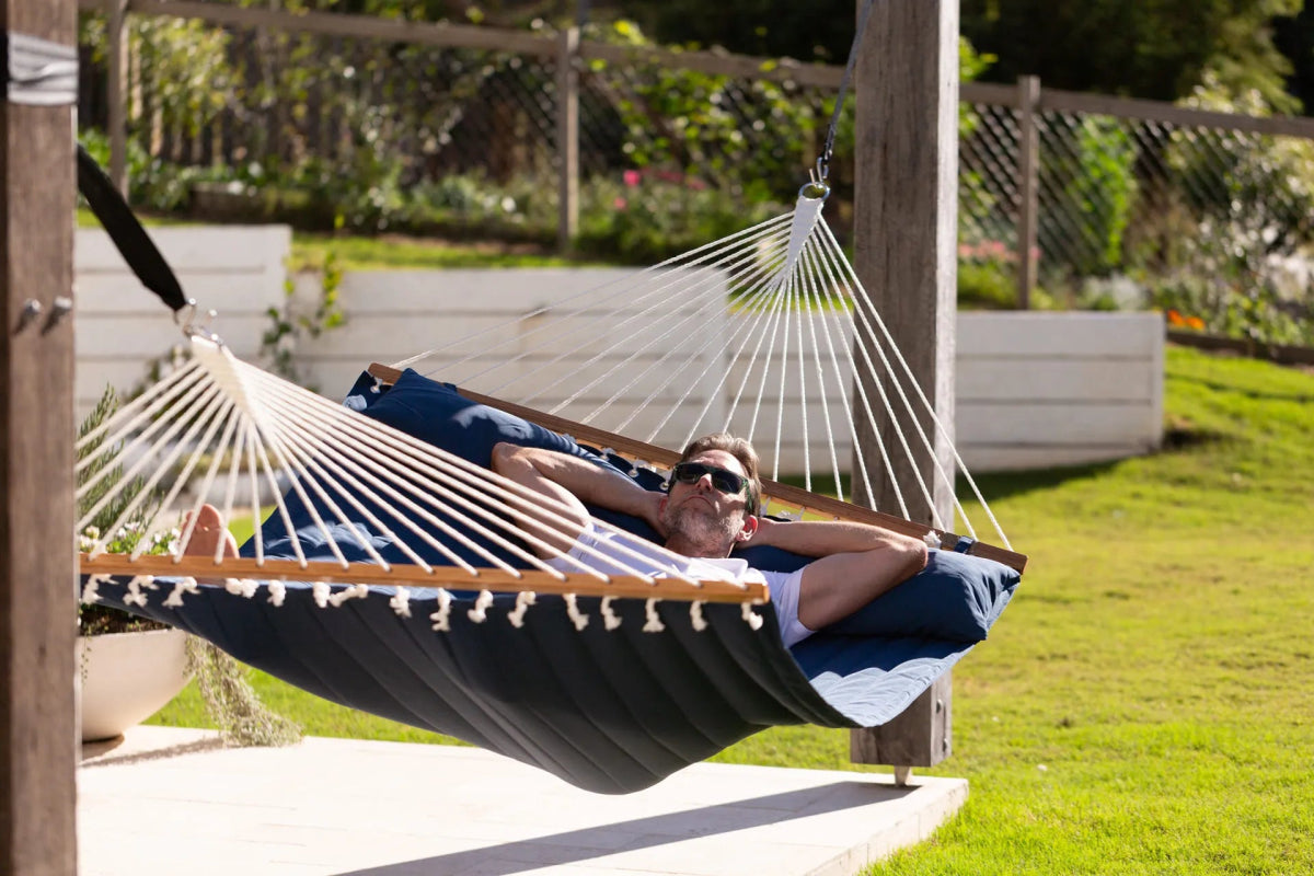 Whitsunday King Quilted Hammock in Navy Blue - Outdoorium